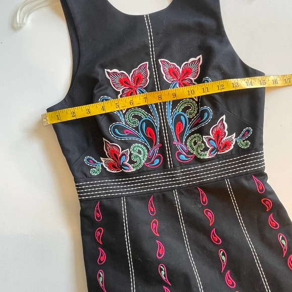 Maeve Women's Size 0 Chennai Dress ~ Black Embroidered Sheath Anthropologie Boho - Picture 11 of 11